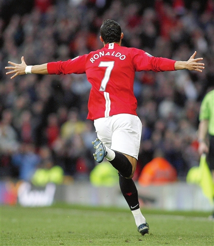 她通过心理 她通过心理