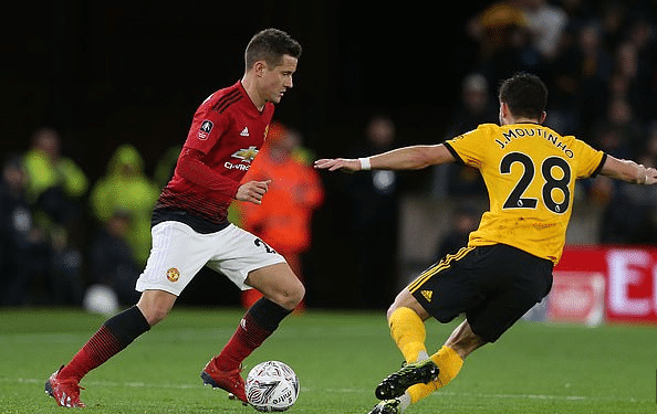 伯恩利在本 伯恩利在本